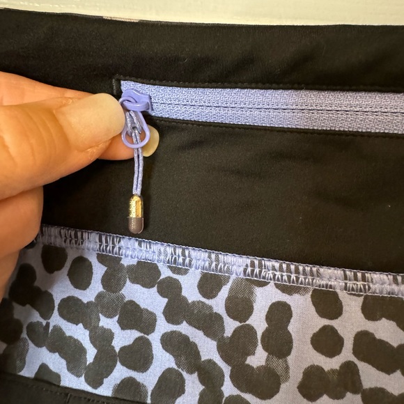 Lululemon Run: Speed Short Block-It Pocket
Ace Spot Tranquil Size 2 - Picture 4 of 10